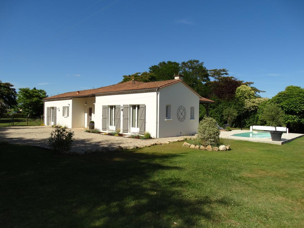 La Villa A Chateau Franc-Daut Sleeps 6 Saint-Magne-de-Castillon Exterior foto